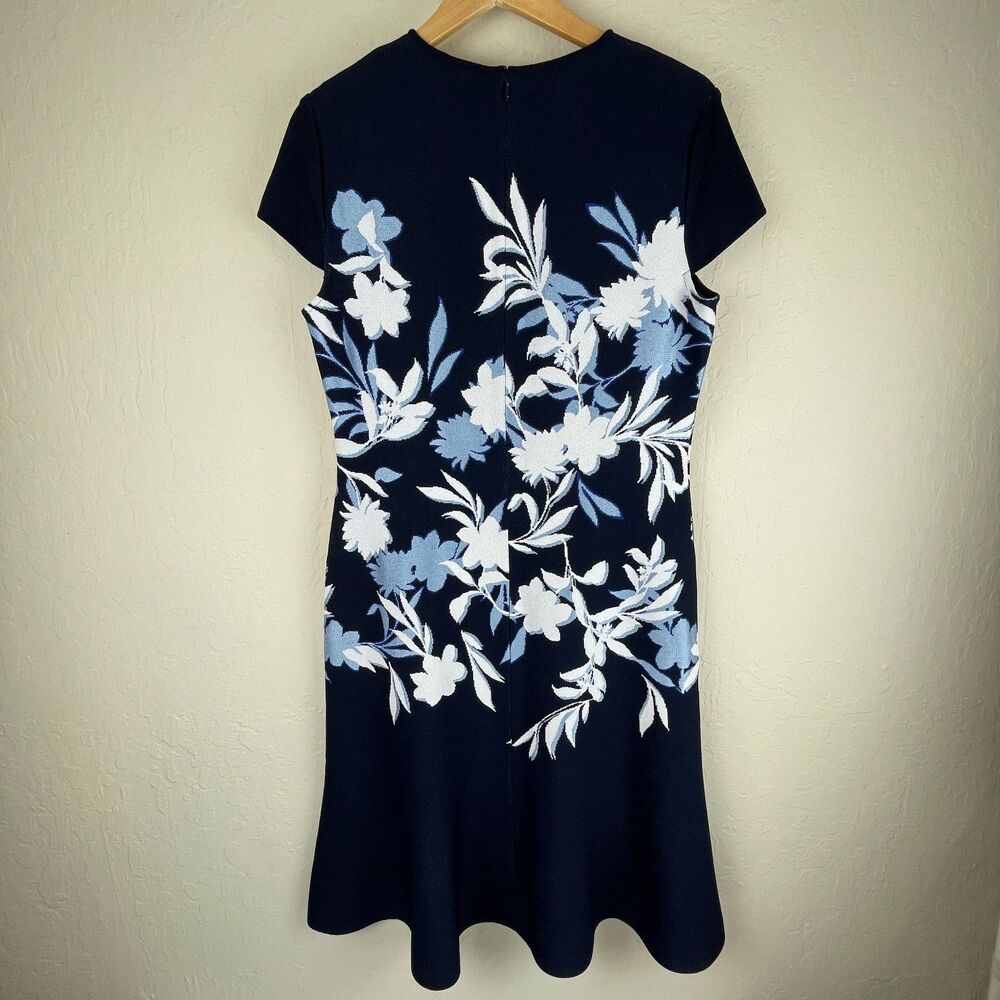~ St. John 10 Luxury Knit Midi Dress Navy Floral Cap Sleeve Flounce Hem Jacquard - Picture 12 of 16